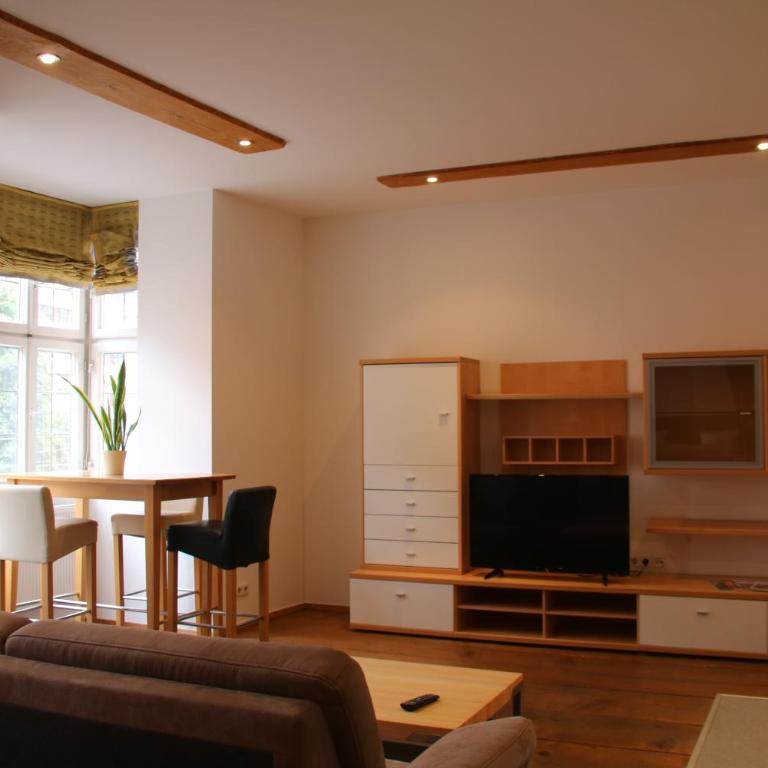 Hotel Goldene Krone Innsbruck - Familienzimmer 2 - Nebengebäude - 13