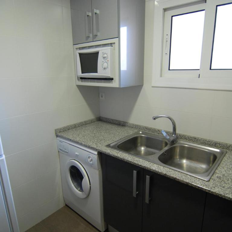 Zeus Alexis II - Studio Apartment - 2