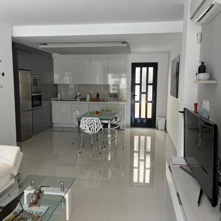 Playa Elisa Bay app 411 - Apartamento - 9
