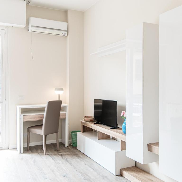 Lovely suite with private parking in Como - Appartamento con 1 Camera da Letto - 18
