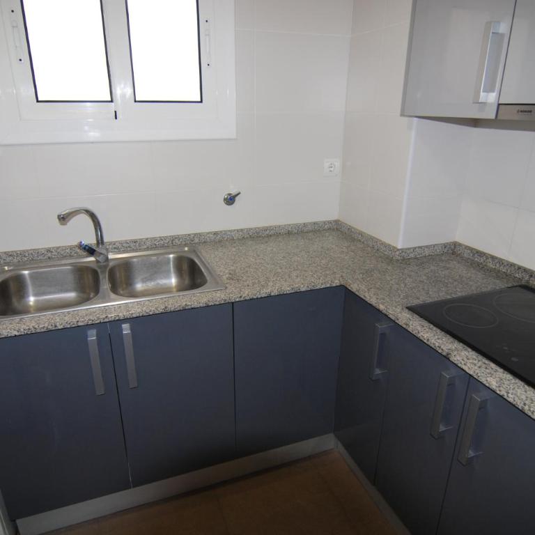 Zeus Alexis II - Studio Apartment - 1
