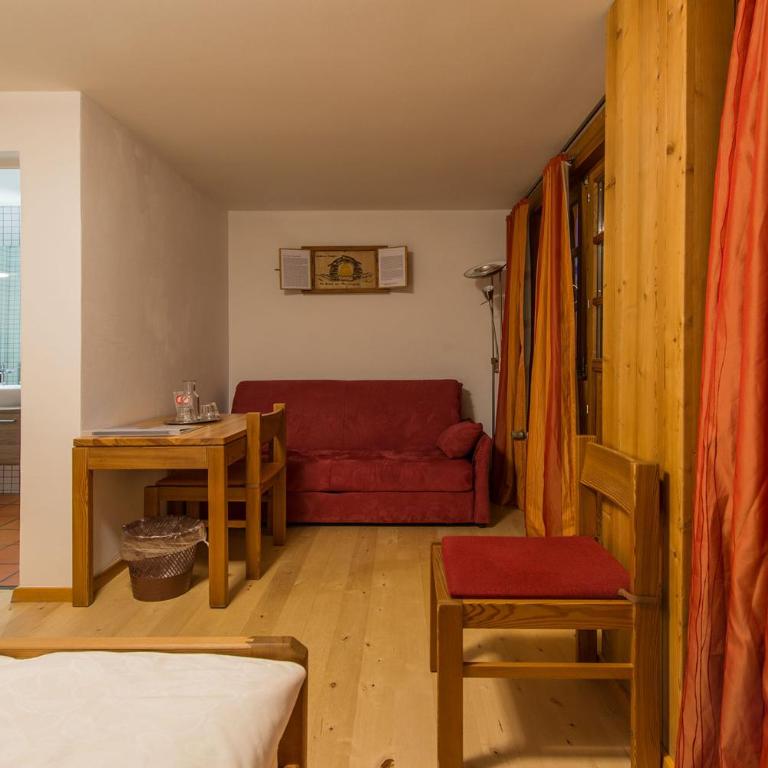 Hotel Glocke - Familiensuite mit Balkon - 5