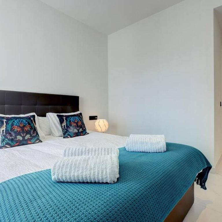 Brand New Gorgeous 2 Bed Apartment at Estepona Hills! - Apartamento de 2 dormitorios - 28