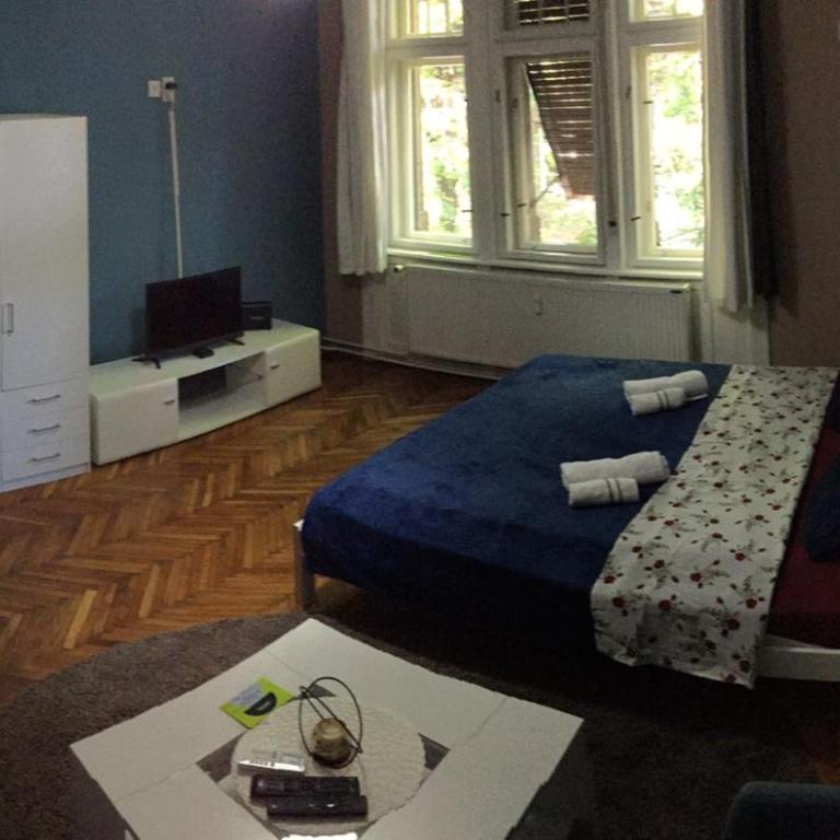Apartman studio Square - One-Bedroom Apartment - 8