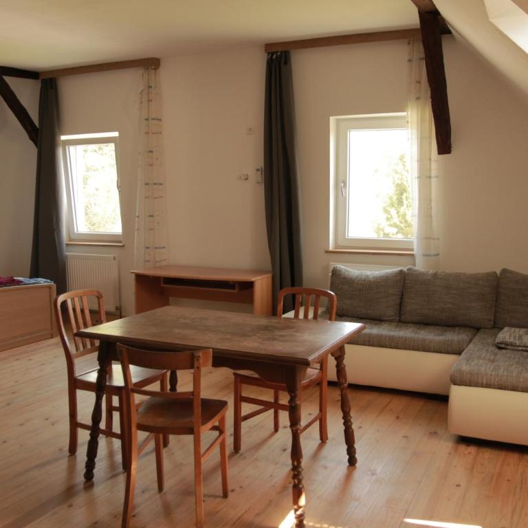 Ferienhaus Karl - Basic Dreibettzimmer - 6
