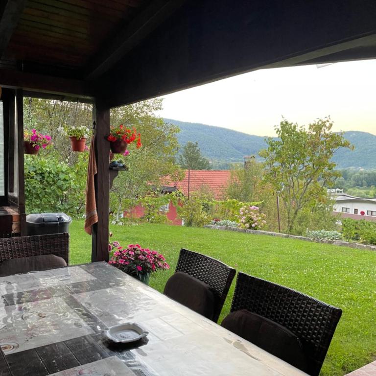 Holiday Home Ajaz Bihac - Four-Bedroom House - 32