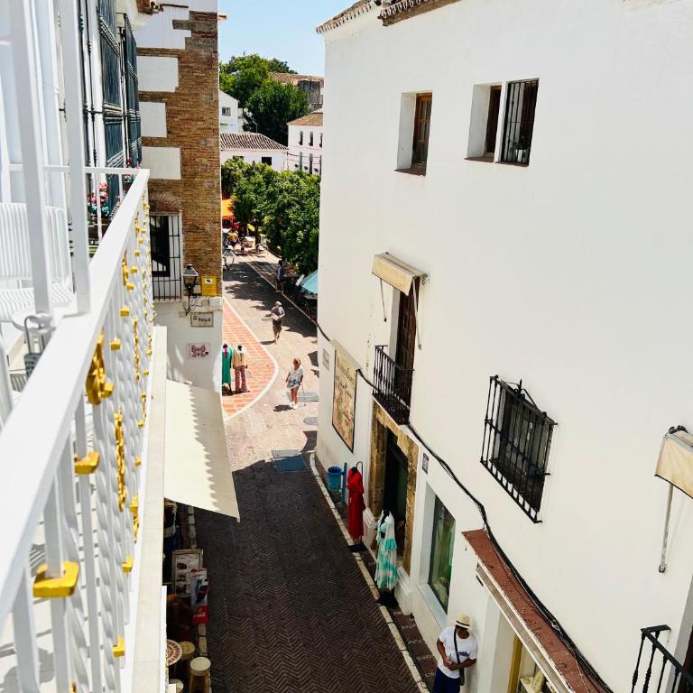 Mare Apartments Marbella - Deluxe King Studio - 9