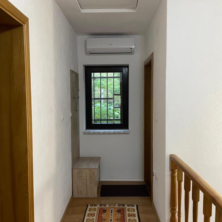 Holiday Home Ajaz Bihac - Four-Bedroom House - 52