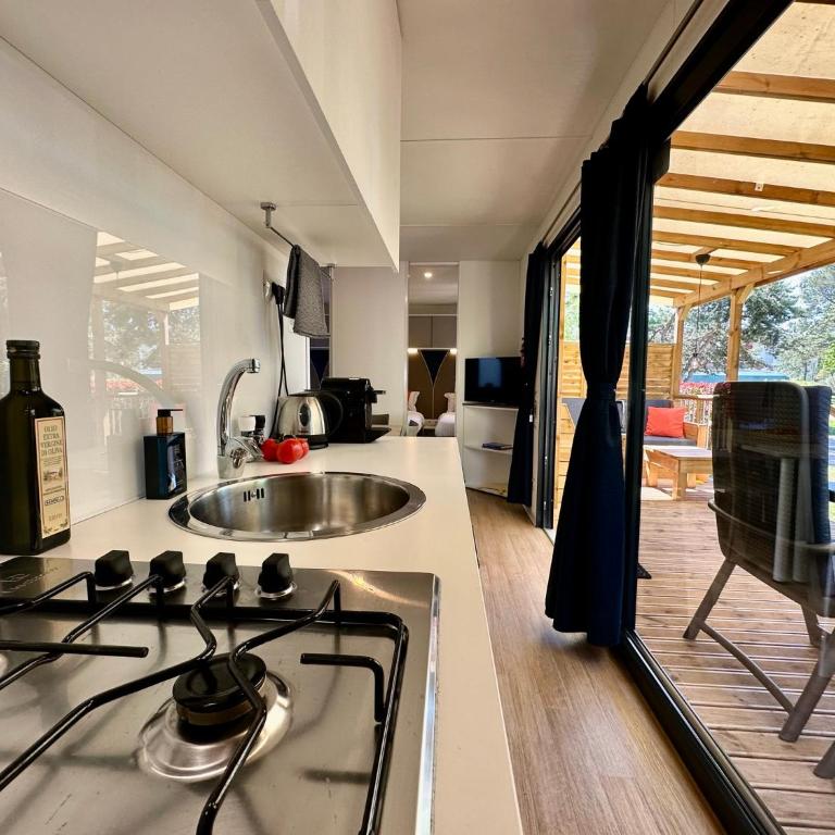 Estivo Premium Plus mobile homes on Camping Pra delle Torri - Casa Mobile - 8