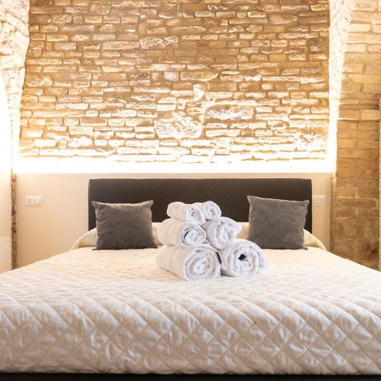 [Loft Rustico] in Centro Storico - Appartamento Monolocale - 7