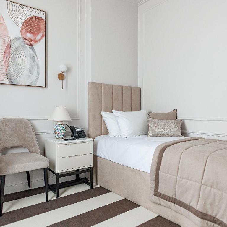 Hotel Balkan - Standardna Jednokrevetna Soba - 3