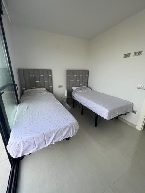penthouse center Torrevieja, private terrace, near the beach - Three-Bedroom Apartment - 12