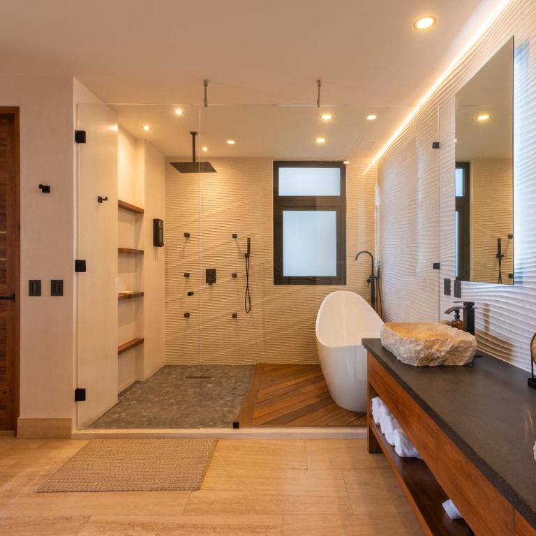 Villa TuluMar Beachfront Luxury Villa- full service - Villa frente a la playa - 76