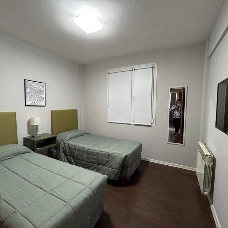 Departamento amplio y comodo cerca del Centro (PC) - Apartamento de 2 dormitorios - 11