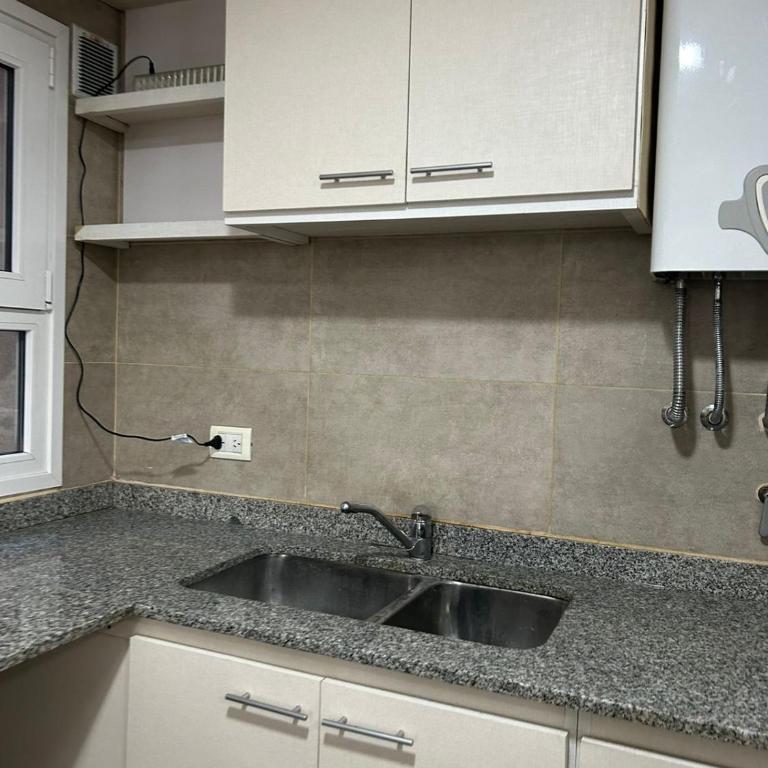 Departamento amplio y comodo cerca del Centro (PC) - Apartamento de 2 dormitorios - 13