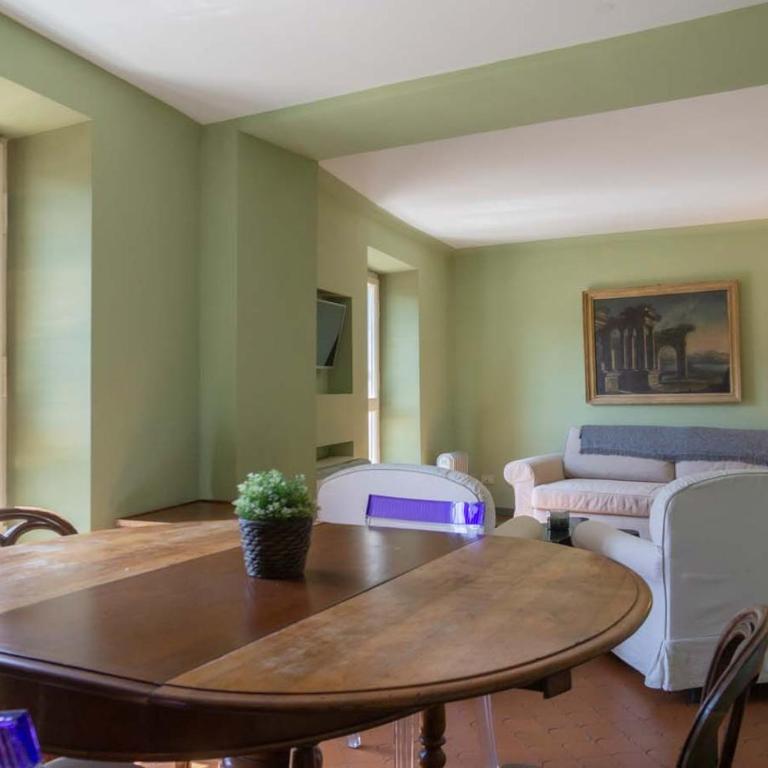 EasyTopStay - Piazza Venezia Charming & Bright Apt - One-Bedroom Apartment - 2