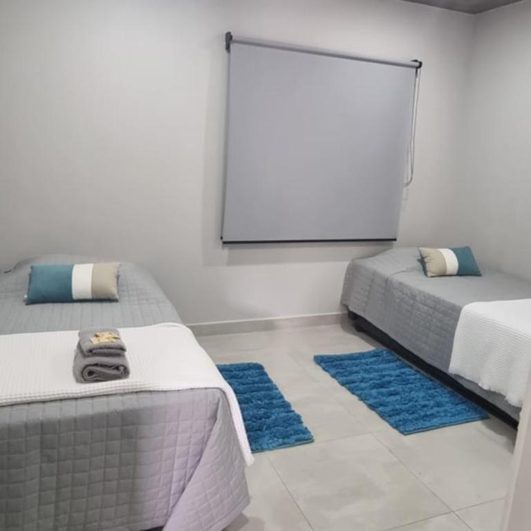 Tranquilo dpto. zona aeropuerto!!! - Two-Bedroom Apartment - 3