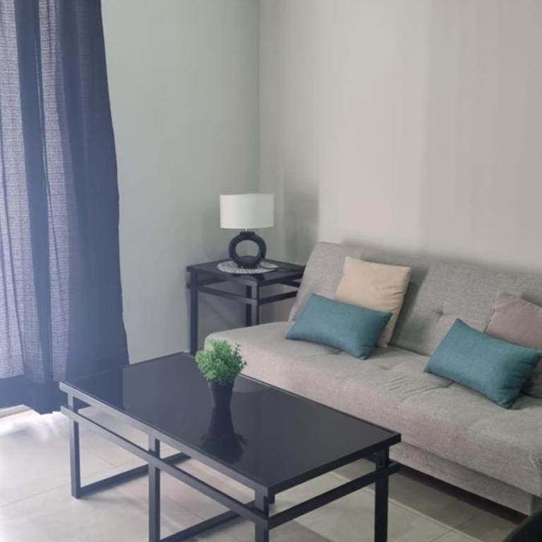 Tranquilo dpto. zona aeropuerto!!! - Two-Bedroom Apartment - 10
