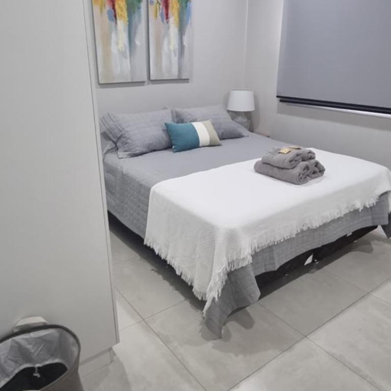 Tranquilo dpto. zona aeropuerto!!! - Two-Bedroom Apartment - 13