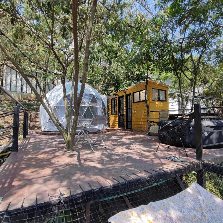 Glamping romantico en Vista Hermosa disfruta de la naturaleza en un ambiente privado y acogedor - Bungalow Deluxe - 2