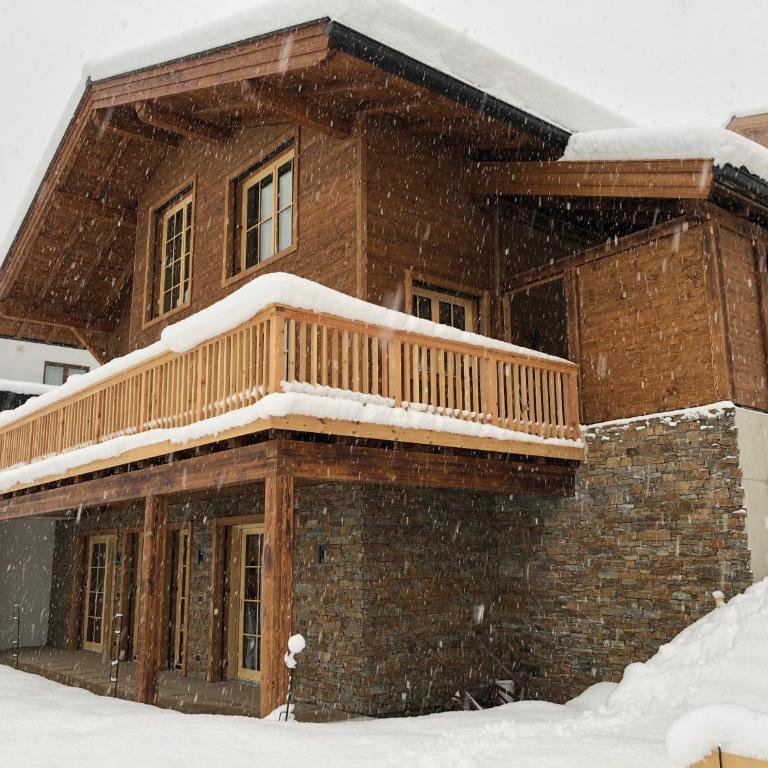 Soul Mountain Lodge - Superior Chalet - 1