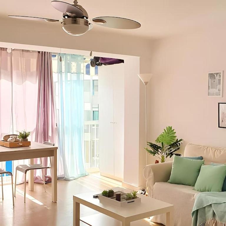 Apartamento primera línea con acceso privado a la playa - Apartamento de 1 dormitorio - 5