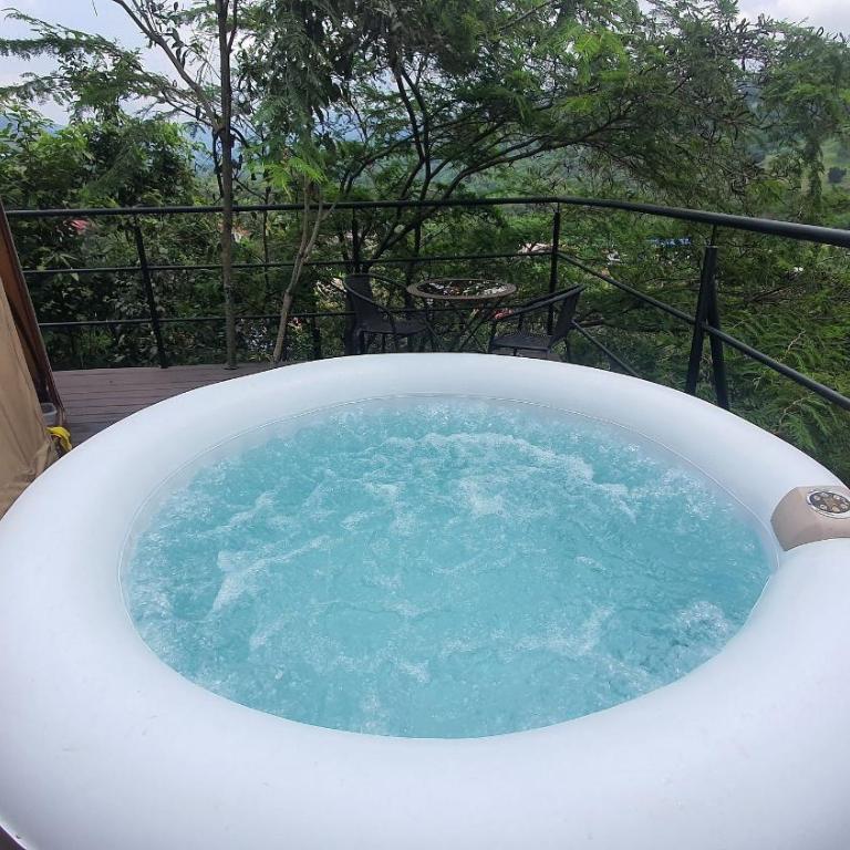 Glamping romantico en Vista Hermosa disfruta de la naturaleza en un ambiente privado y acogedor - Bungalow Deluxe - 56