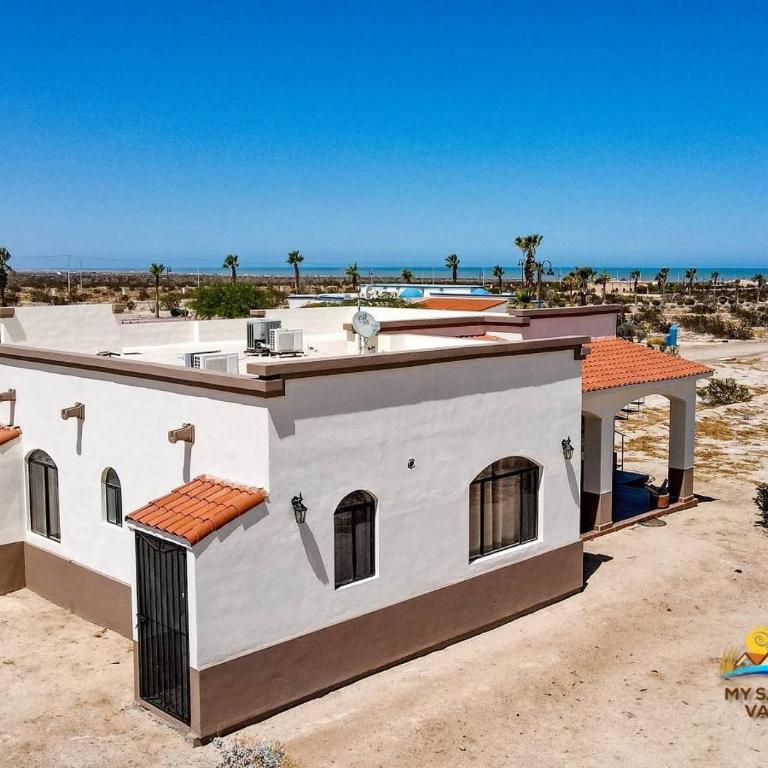 Family resort home, pools, tennis, clean shady beach and family golfing - Casa - 23