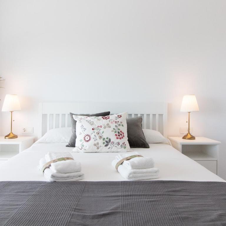 Global Vacacional, Bonito apartamento con terraza en Gran Canet - Apartment mit Meerblick - 7