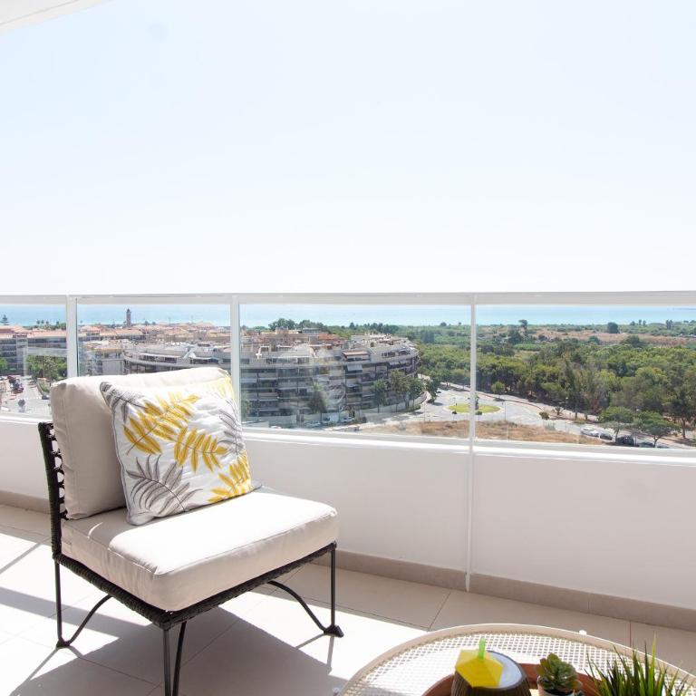 Global Vacacional, Bonito apartamento con terraza en Gran Canet - Apartment mit Meerblick - 23
