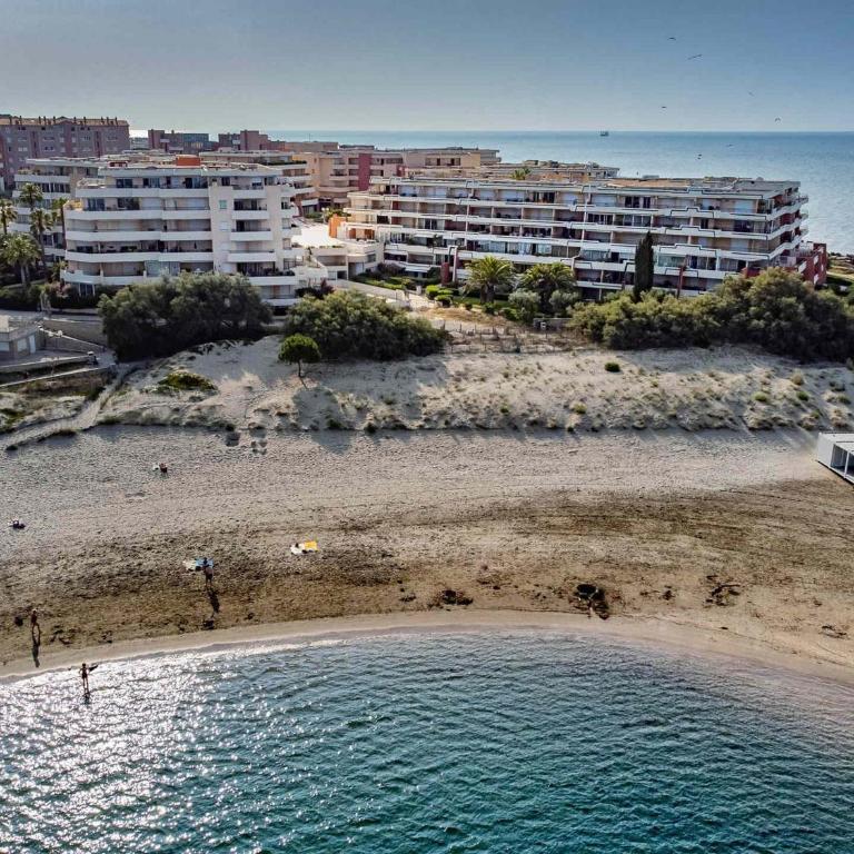 Appartement 2 pièces avec terrasse face plage du Lazaret - 2 clévacances - FR-1-472A-157 - Apartment (4 Erwachsene) - 14