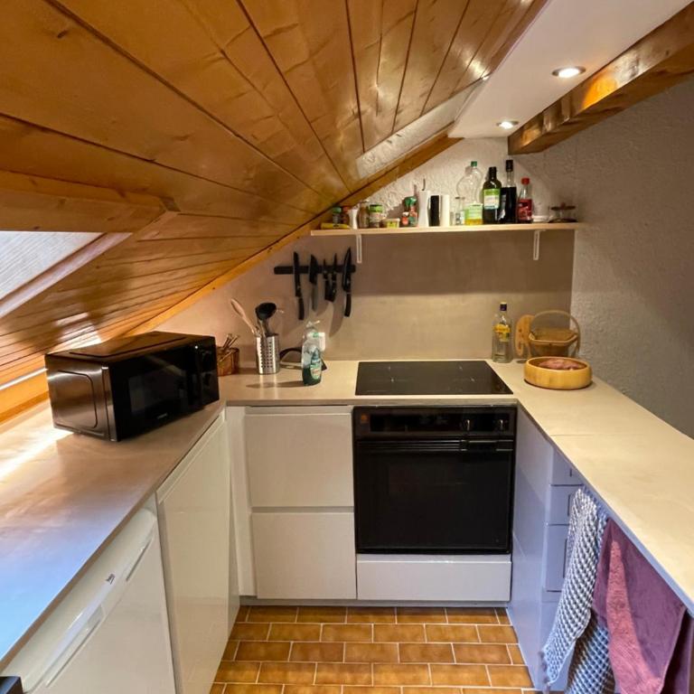 Appartement 6 personnes les Contamines Montjoie - Three-Bedroom Apartment - 2