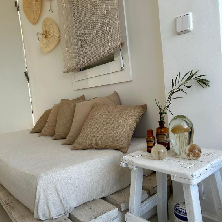 El Bohemar - One-Bedroom Apartment - 11