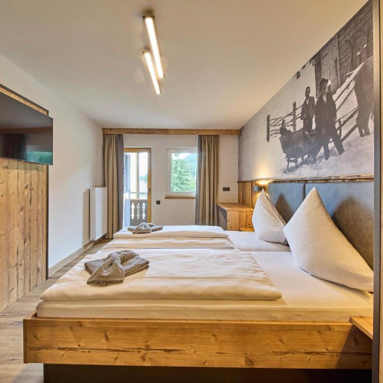 Eibinghof BED & BREAKFAST & SWIM Frühstück Pension - Doppelzimmer mit Balkon - 2