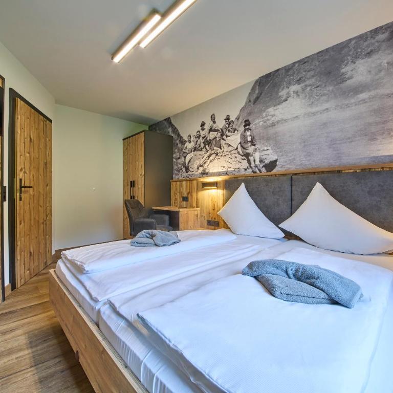 Eibinghof BED & BREAKFAST & SWIM Frühstück Pension - Doppelzimmer mit eigenem Bad - 4