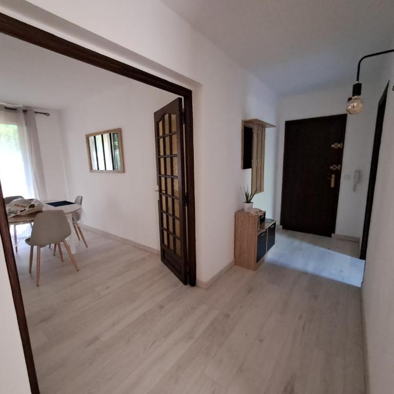 T2 à 2min du centre +parking - Apartment mit 1 Schlafzimmer - 11
