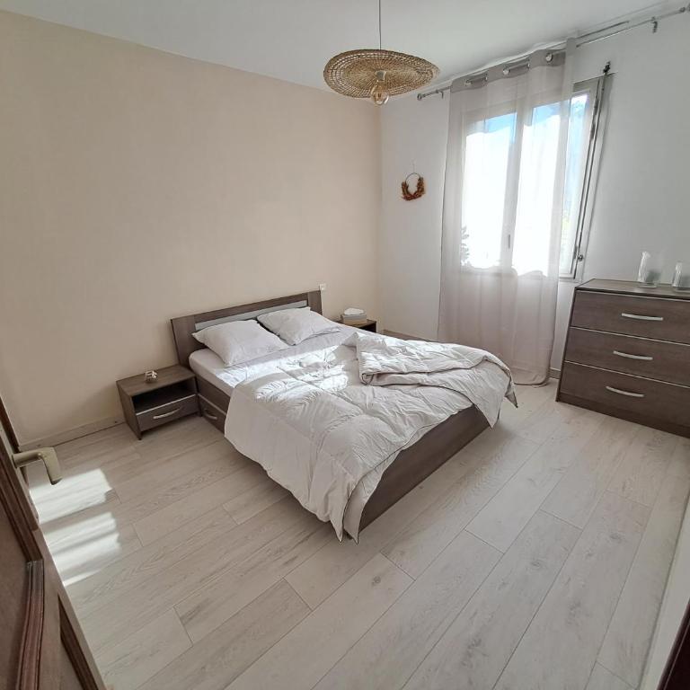 T2 à 2min du centre +parking - Apartment mit 1 Schlafzimmer - 13