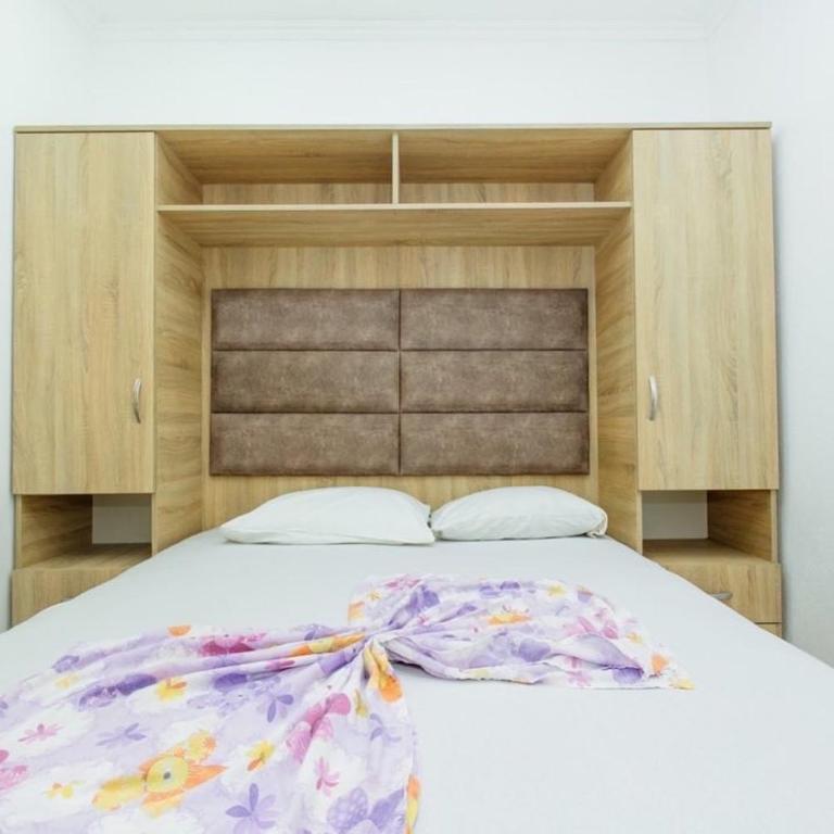 Flori Apartments - Porodična Dvokrevetna Soba sa Bračnim Krevetom - 5