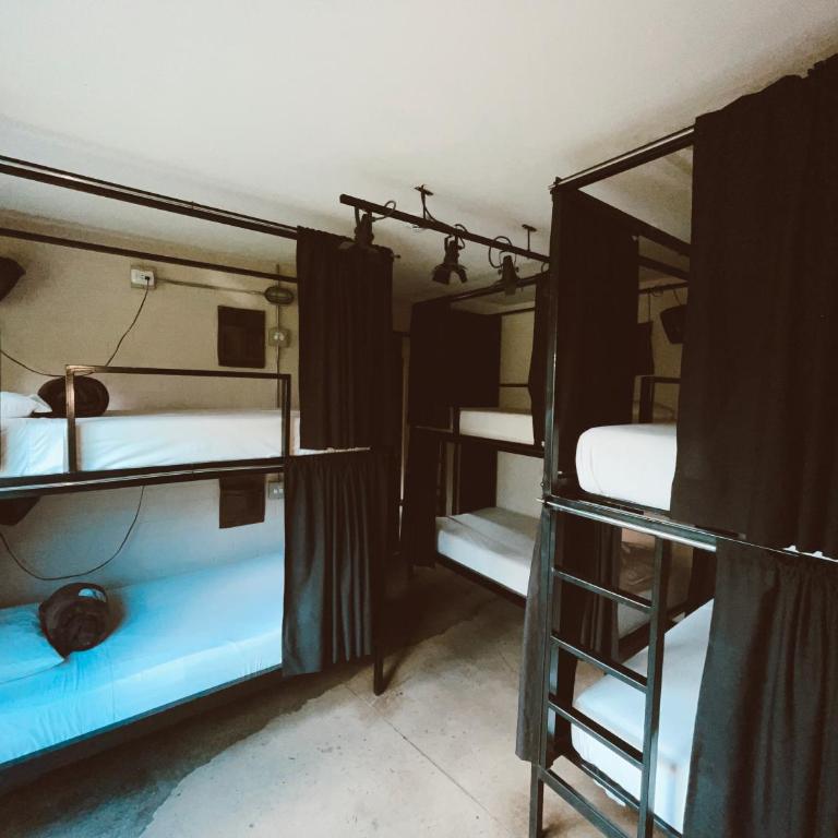 Rango Hostel Boutique - Cama en habitación compartida mixta de 6 camas - 2