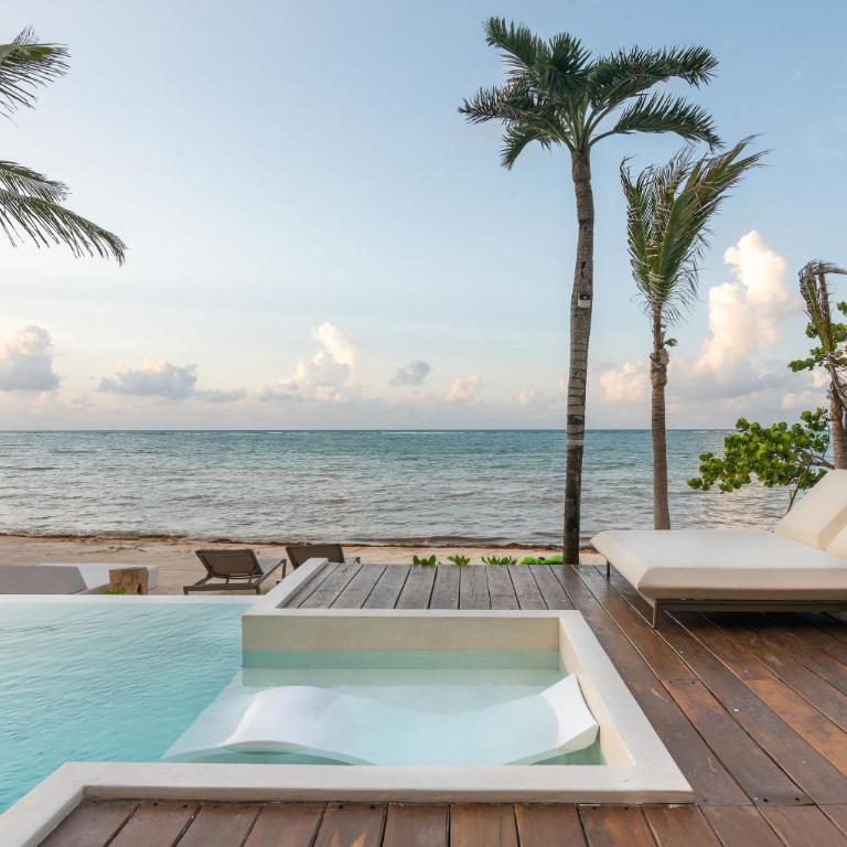Villa TuluMar Beachfront Luxury Villa- full service - Villa frente a la playa - 2