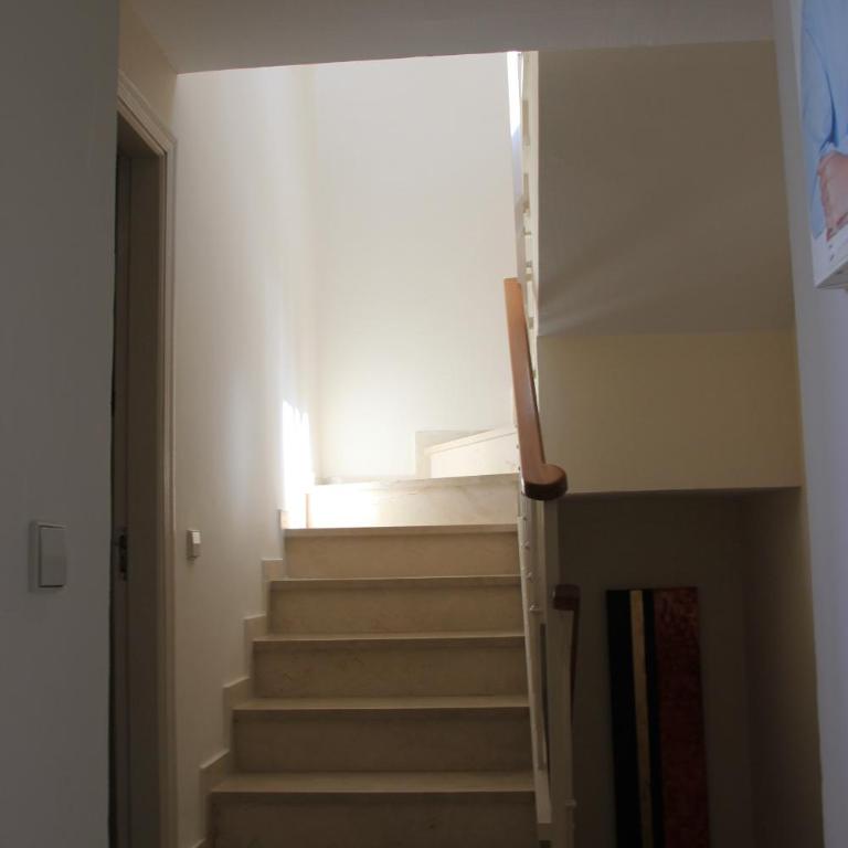 Chalet adosado en urbanización con piscina - Casa de 3 dormitorios - 47