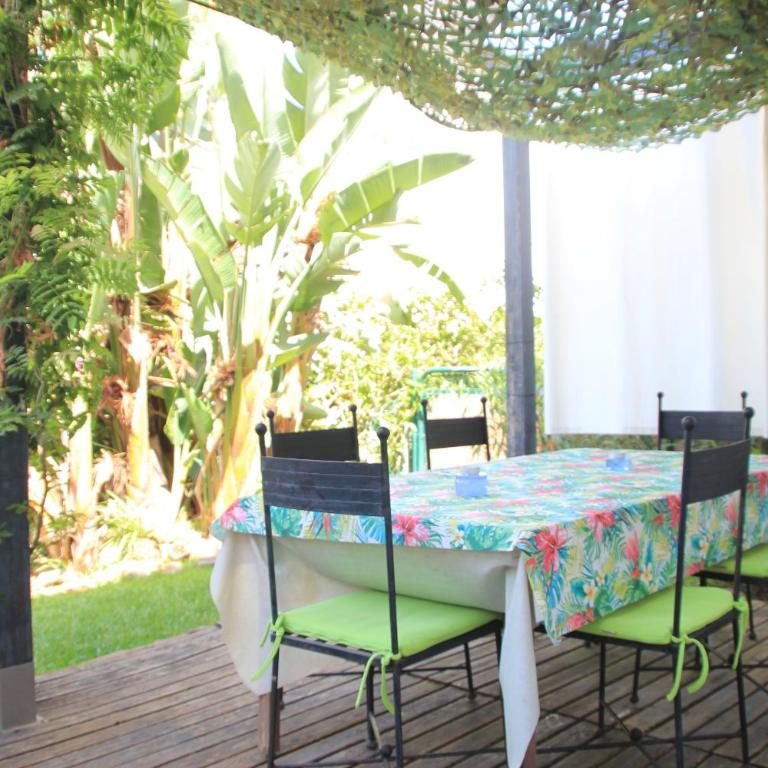 Chalet adosado en urbanización con piscina - Casa de 3 dormitorios - 14