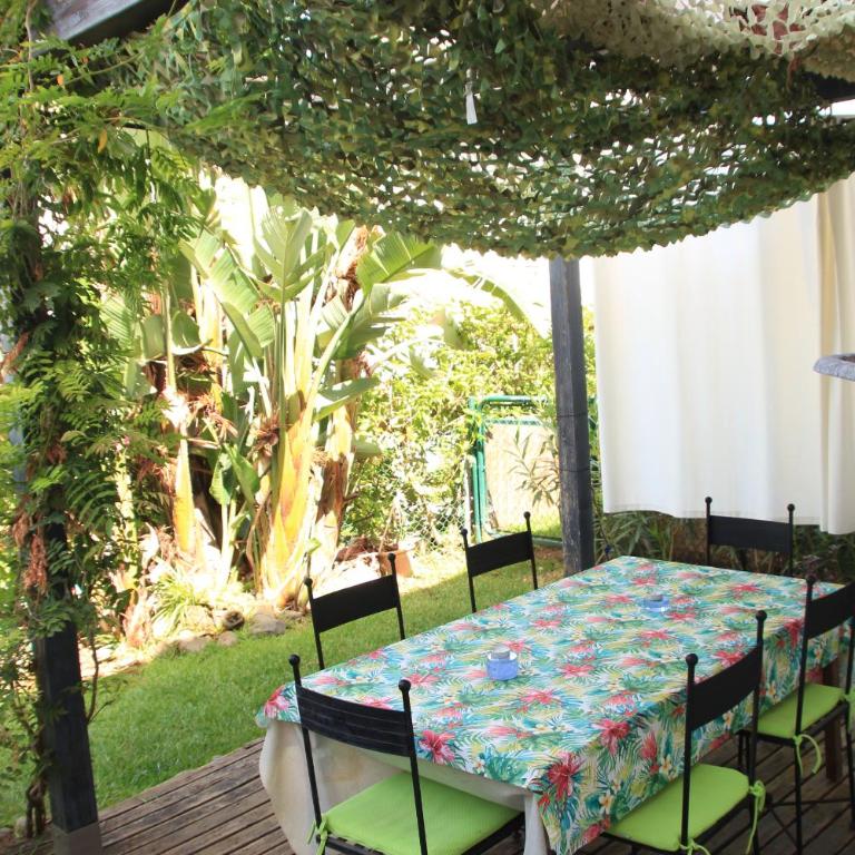 Chalet adosado en urbanización con piscina - Casa de 3 dormitorios - 12
