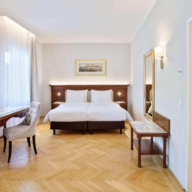 Radisson Blu Hotel Altstadt - Suite mit 1 Schlafzimmer - 2