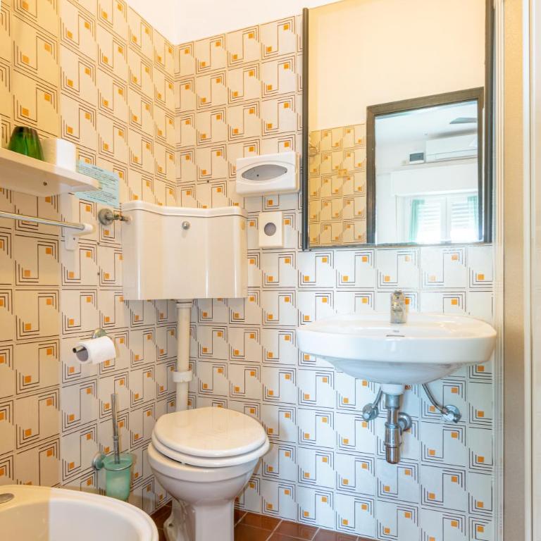 Hotel Diamond - Camera Tripla Standard - 6