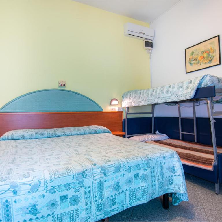 Hotel Diamond - Camera Quadrupla Standard - 9