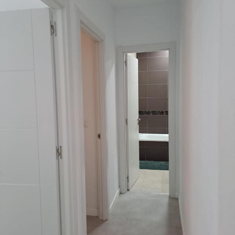 Apartamentos Jara Málaga Centro - Bajo A - Apartamento de 2 dormitorios - 7