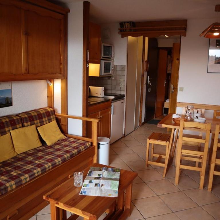 Studio cabine agréable aux Saisies, balcon sud, 5 pers - Apartment mit 1 Schlafzimmer - 2