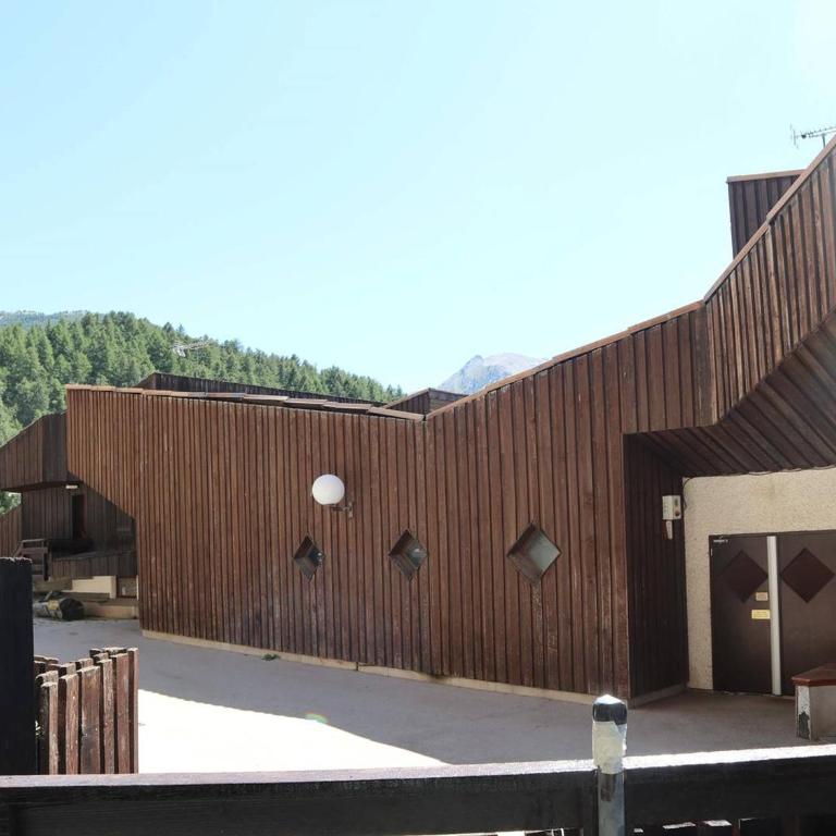Studio skis aux pieds, 4 pers, terrasse ensoleillée, prox commerces et animations - FR-1-322-529 - Apartment - 7