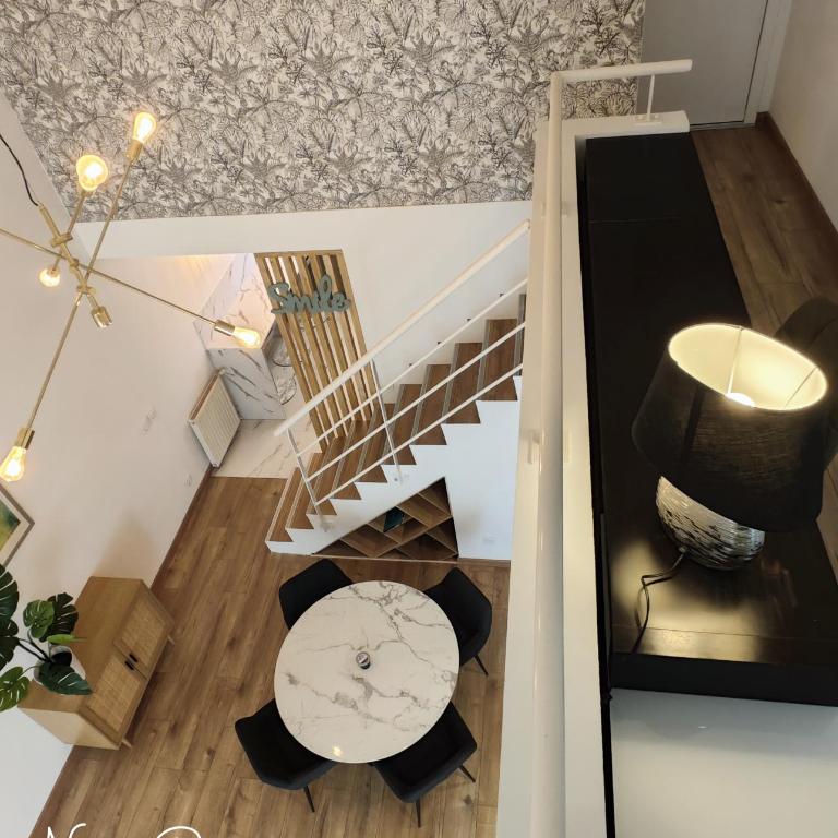 Superbe Cosy Duplex Appartement T3 Charpenne Tête D'or avec parking privé gratuit - Appartement 2 Chambres - 13